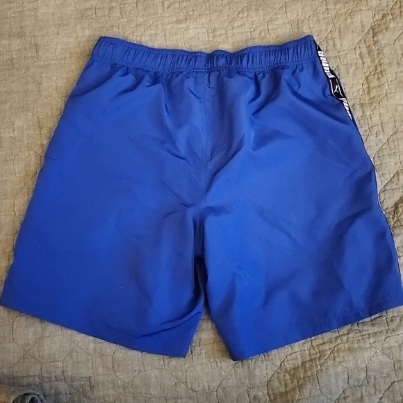 Puma Swim Trunk Size Medium - Picture 4 of 9